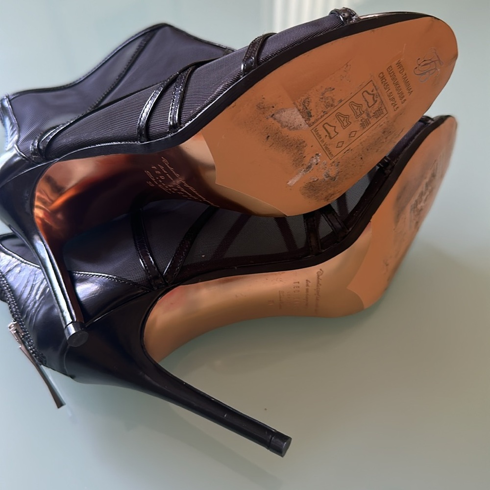 Ted Baker Mesh Bootie Size 39 Excellent Condition!! - Picture 7 of 8